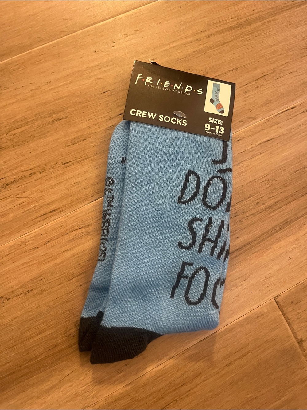 NWT Friends Crew Socks 9-13 Joey Doesn’t Share Food Mens 90’s